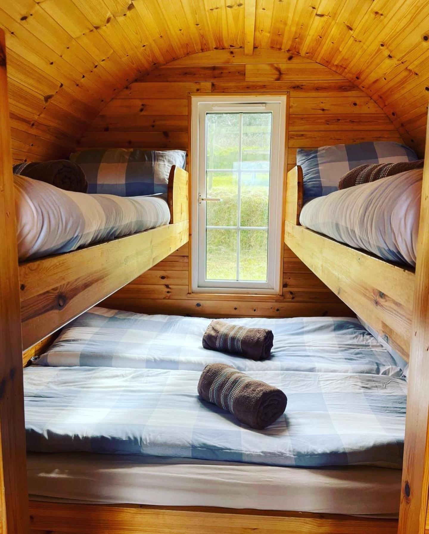 Coach Field Camp Hotell Eksteriør bilde